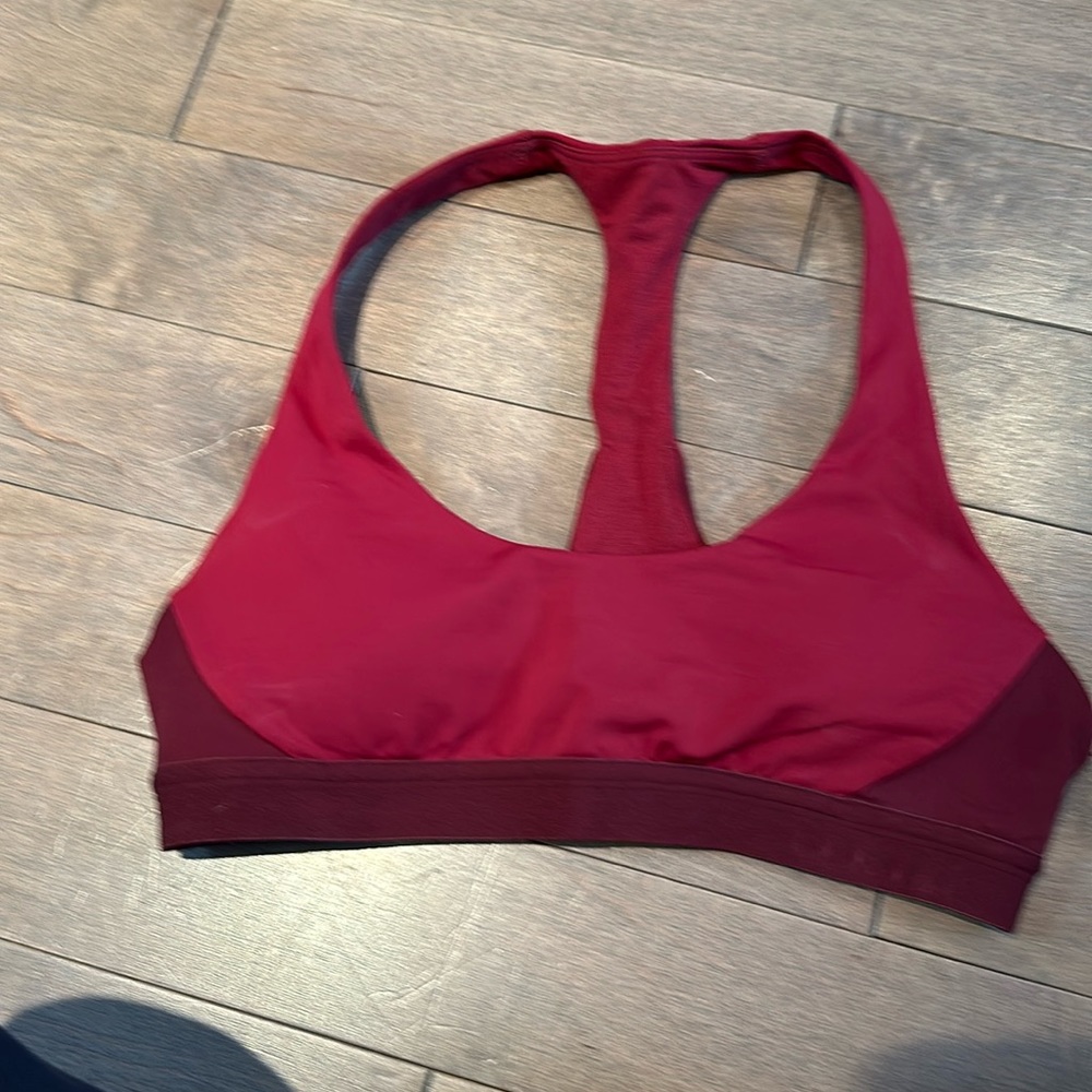 Lululemon bra